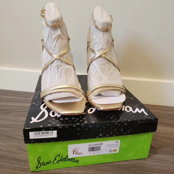 New in original box Sam Edelman Lilly gold leather 4.5 inch heel, size 10 - Picture 2 of 10